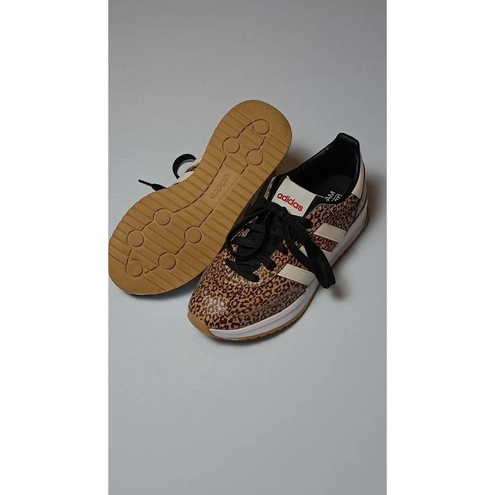 Adidas Womens Run 70s 2.0 Beige/Off-White/Black Leopard Print Shoes 7.5 JR0658